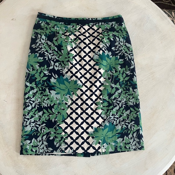 Boden Navy Green Print Pencil Skirt Sz 8R - Picture 1 of 7